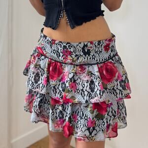 Vintage Morgan Tiered Mini Skirt with Lace & Rose Print (S)